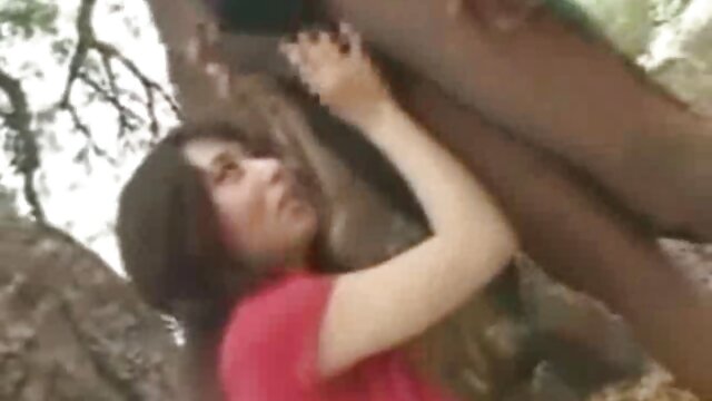 बचाव टॉवर की बालकनी सेक्सी एचडी हिंदी मूवी पर हस्तमैथुन